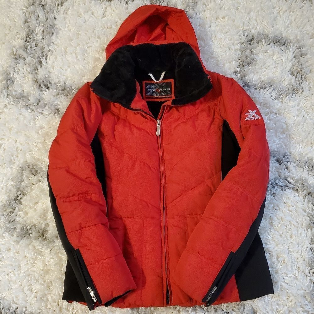 Puffer Coat Women's Size Small Red and Black Zero Xposur Warm Winter Coat